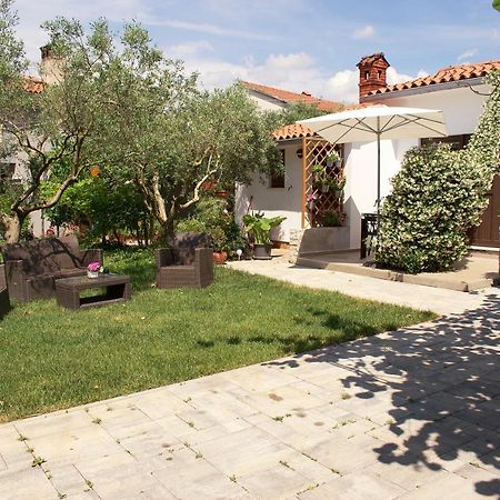 Wine Garden Holiday Home Пула Екстериор снимка