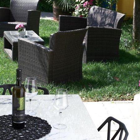 Wine Garden Holiday Home Пула Екстериор снимка
