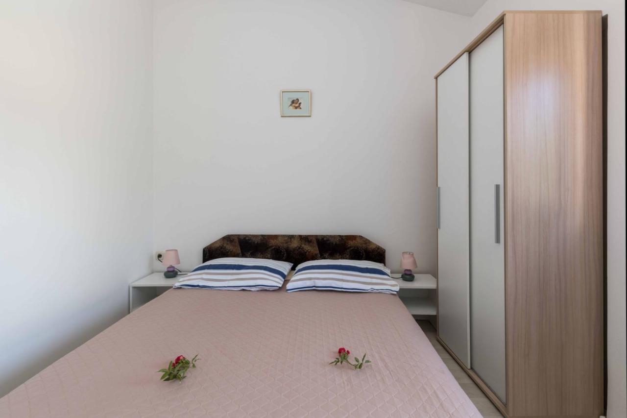 Wine Garden Holiday Home Пула Екстериор снимка