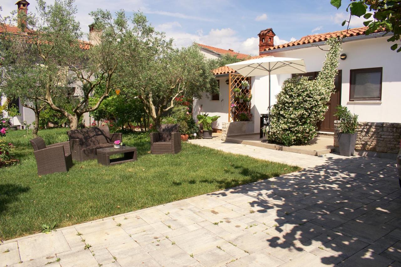 Wine Garden Holiday Home Пула Екстериор снимка