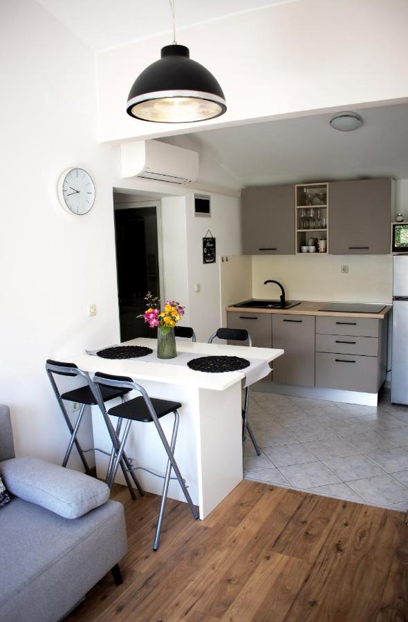 Wine Garden Holiday Home Пула Екстериор снимка